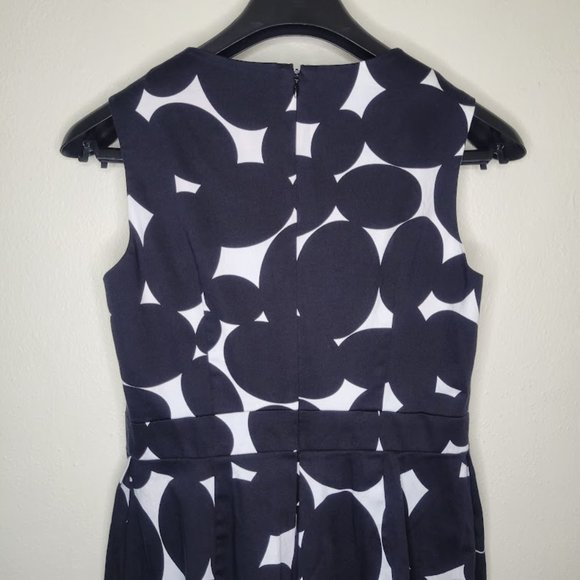 Talbots Black and White Stretch A-Line Dress, Size 4 - Picture 6 of 7